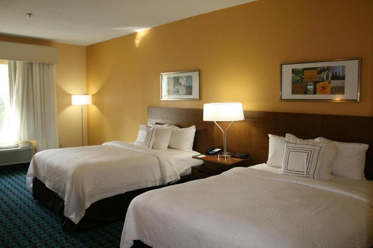 Fairfield Inn & Suites Hilton Head Island 布拉夫顿 外观 照片